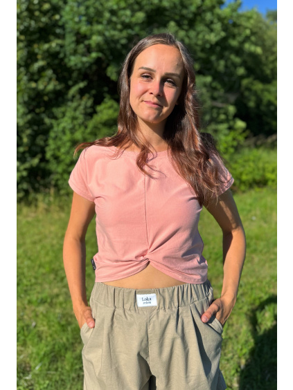 Triko s proplétáním